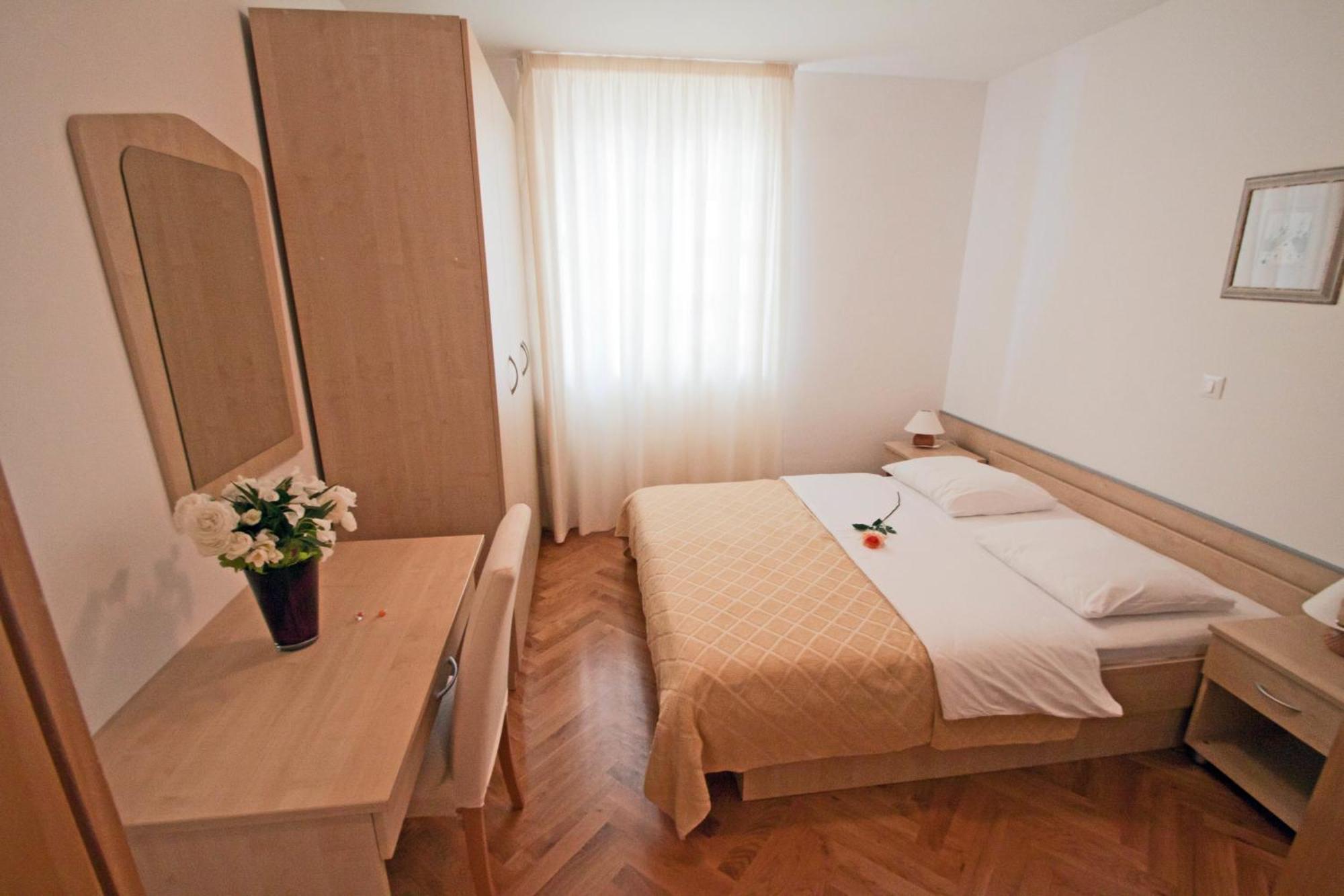 Apartments Tamarix ヴィンイェラック 部屋 写真